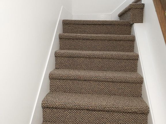 Entrance stairs. Private entrance