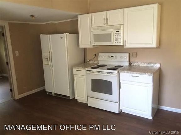 5th image of 715 Ida St