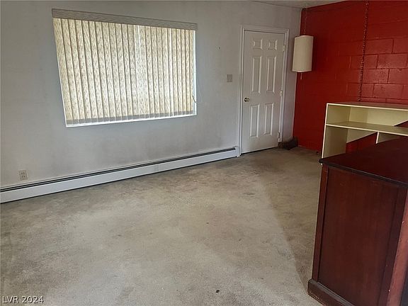 4th image of 1050 Avenue E