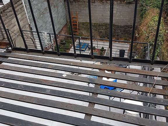 5th image of 518 Grand St APT 2L