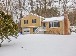 26 Falls Rd, Sunderland, MA 01375