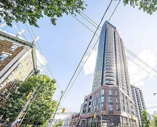 159 Wellesley St E Photo 1
