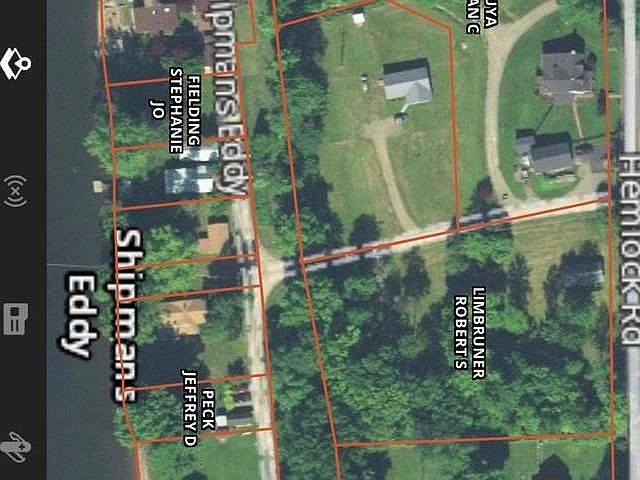 2nd image of 396 Hemlock Rd