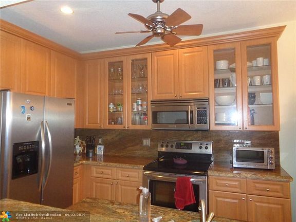 3rd image of 12660 NW 14th Pl