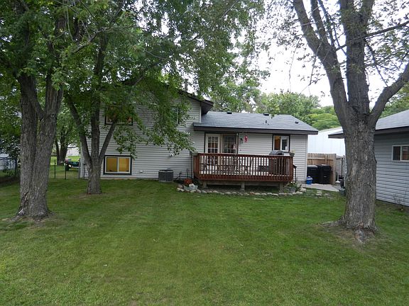 4th image of 3752 225th Ln NW
