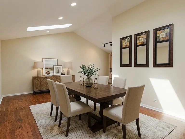 814 Dunhill Dr — Photo 7