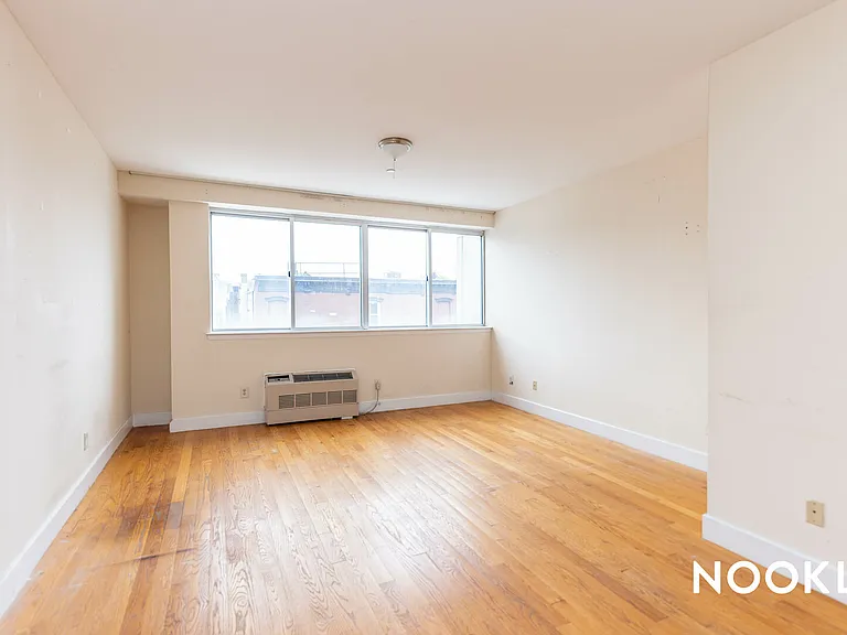 756 Myrtle Ave #4-I — Photo 1