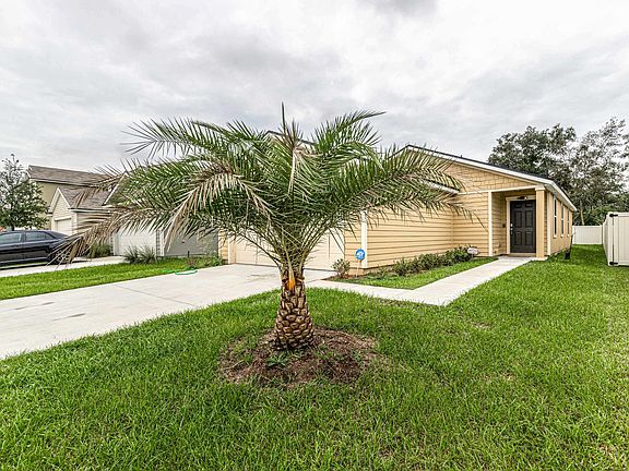 2nd image of 9036 Kipper Dr