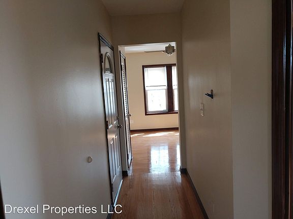 4th image of 4444 W Wellington Ave #2