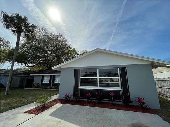 3rd image of 7206 Riverwood Blvd