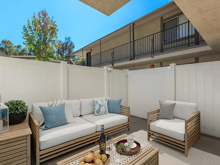 * Photos have been virtually staged for illustrative purposes. The furnishings, decor, and certain visual elements shown may not be present in the actual apartment.