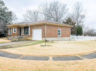 6700 Bahama Ln, Louisville, KY 40219