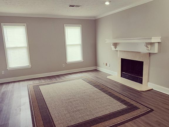 2nd image of 1038 Legacy Ln