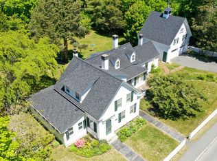 404 Barlows Landing Rd, Pocasset, MA 02559