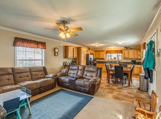 616 Dover Dr, Bismarck, ND 58504
