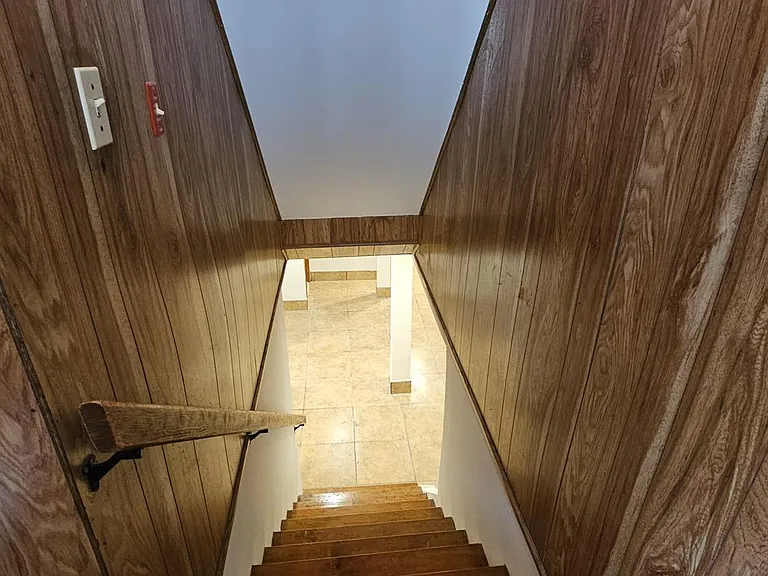 895 Madison Ave — Photo 7