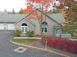 5556 Villa Gates Dr, Hilliard, OH 43026
