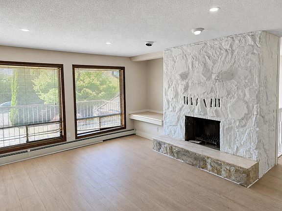 2nd image of 8742 Broadway St
