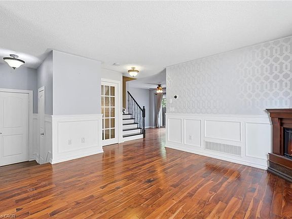 4th image of 42 Honeyman Dr