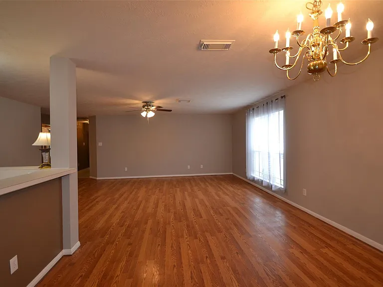 5126 Riverwood Dr — Photo 35