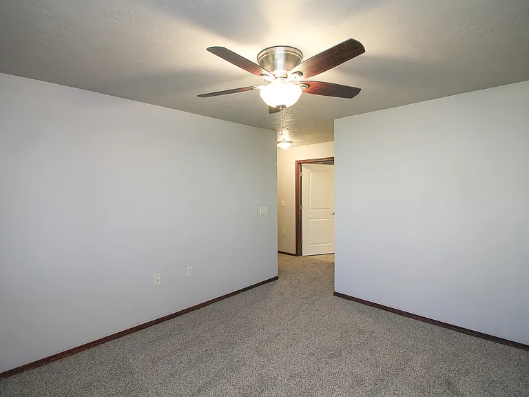 281 Vernon Dr #4 — Photo 21