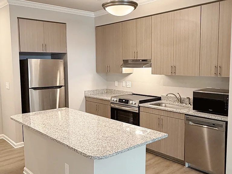 Clairmont at Crabtree — Photo 105