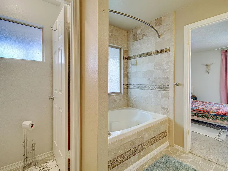 6308 W Port Royale Ln — Photo 68