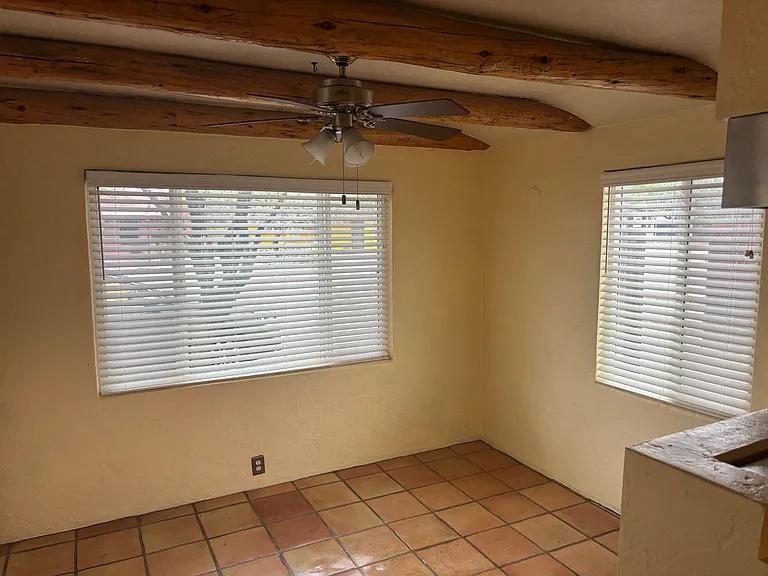 2537 N Orchard Ave — Photo 27