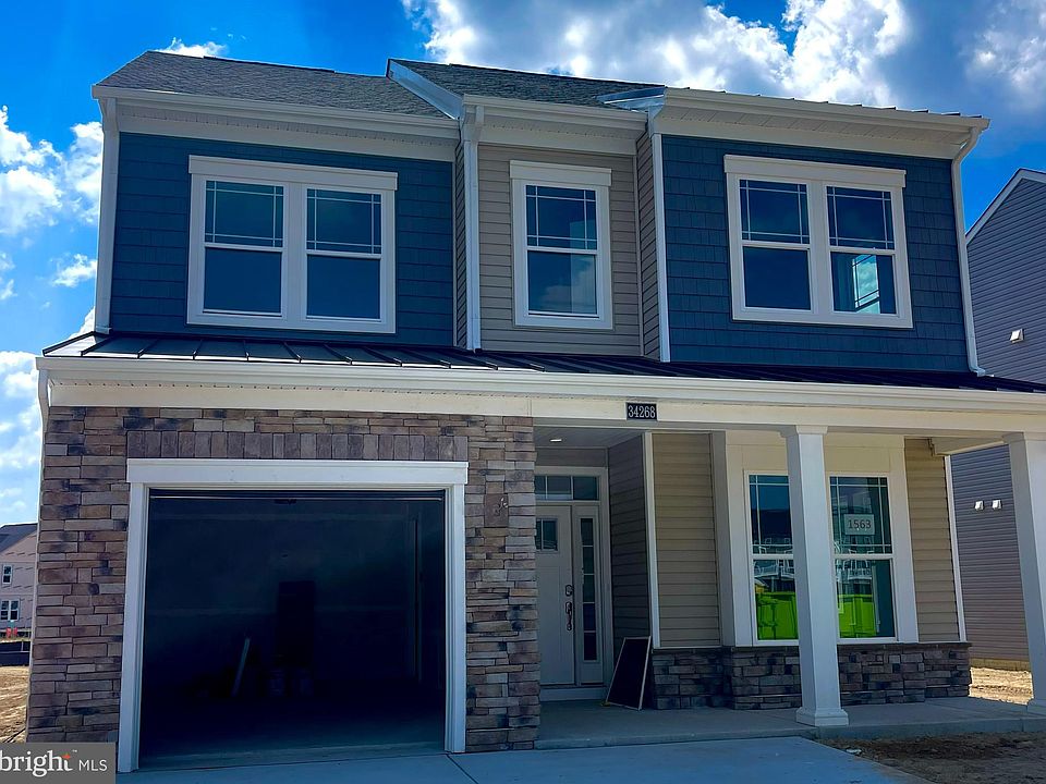 1st image of 34268 Graham Cir