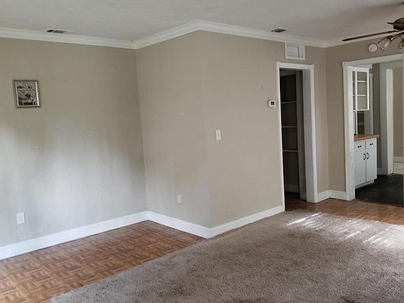 3rd image of 1310 NE 11th Ave