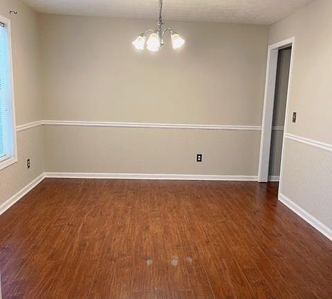 4th image of 2357 Fawn Hollow Ct