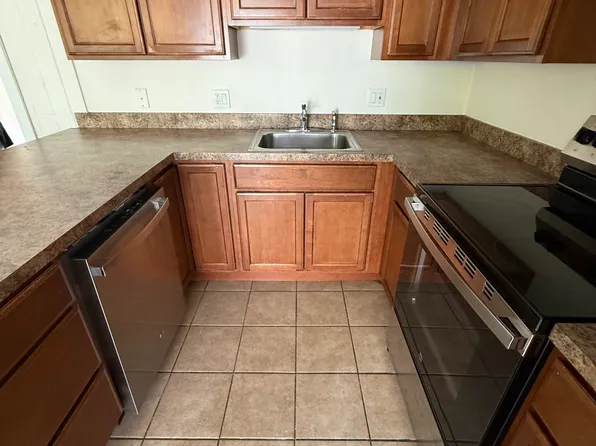 1005 Old Country Rd #1, Elmsford, NY 10523