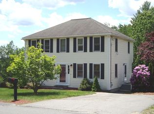 924 Salem Rd, Dracut, MA 01826