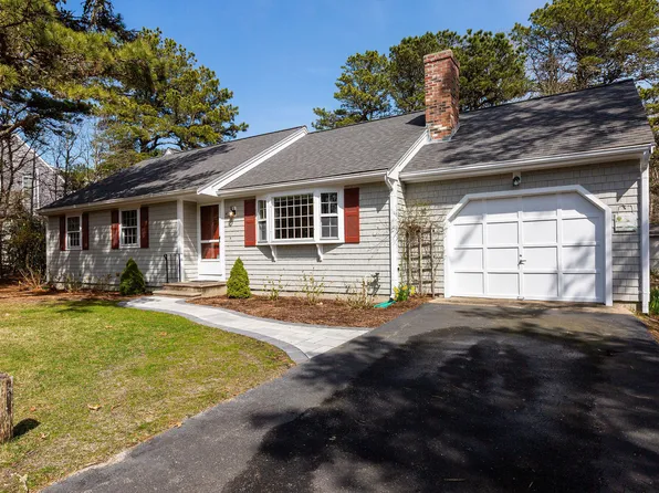 47 Hillside Road, Harwich, MA 02645