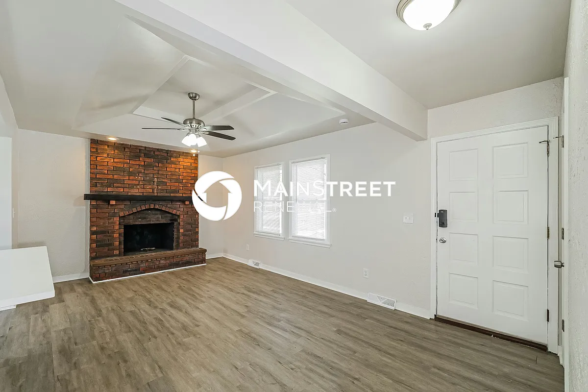 Living Room - 2972 Iva Dr