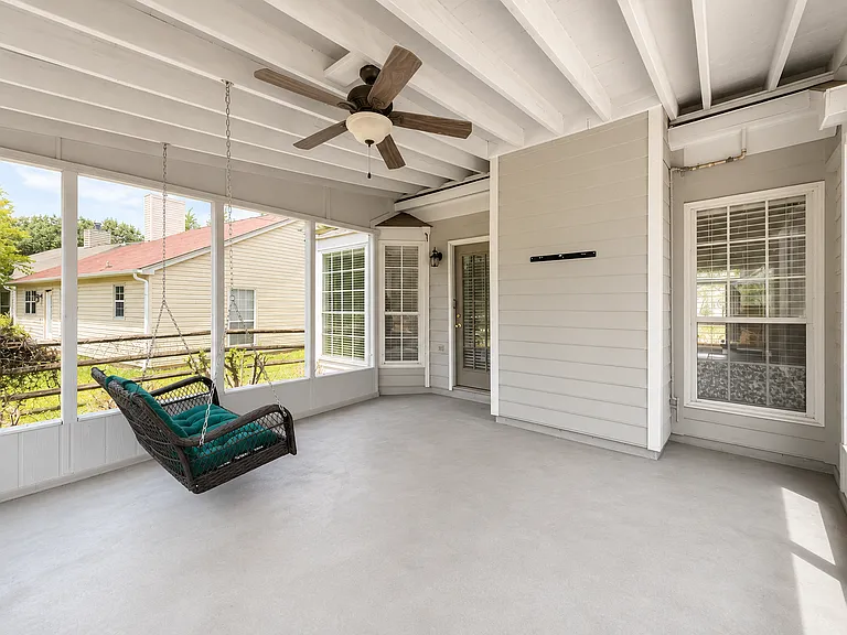 13505 Bolingbrook Ln — Photo 19