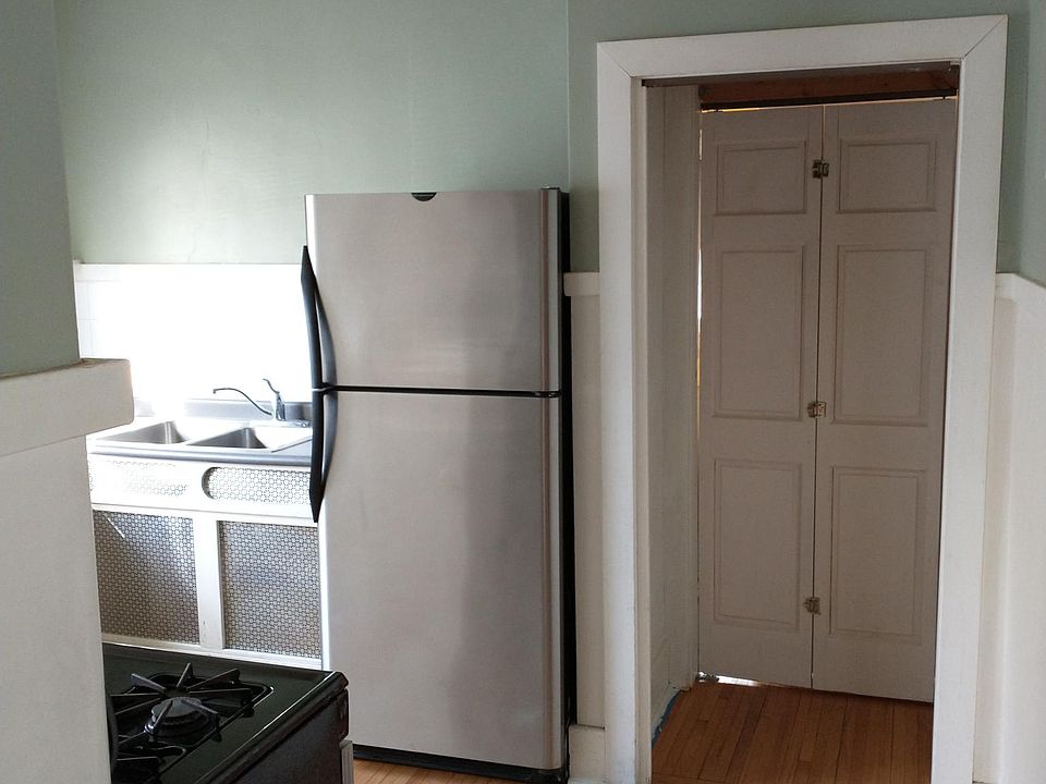 Kitchen looking N