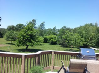 9249 Lake Shore Blvd, Mentor, OH 44060