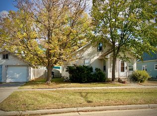 516 7th Ave, Brookings, SD 57006