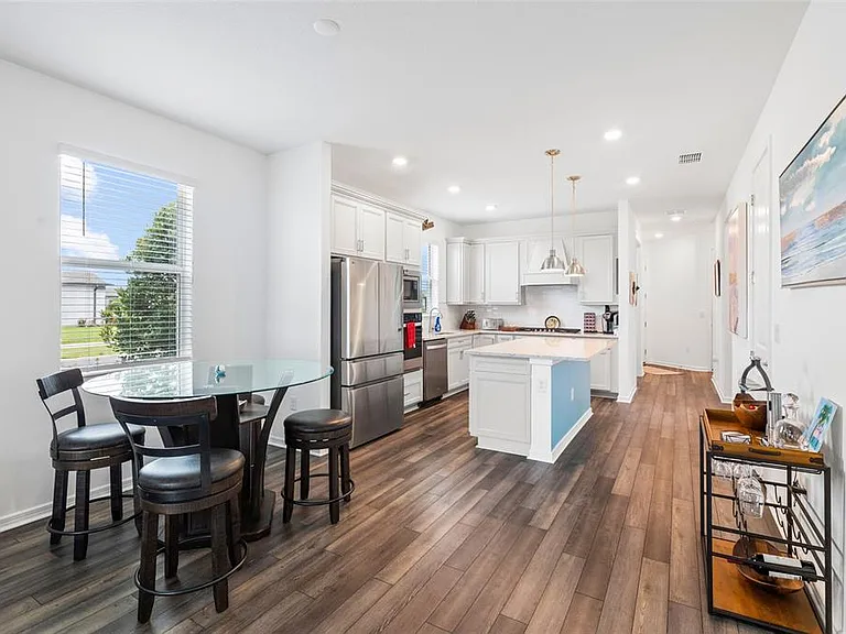 9454 Ballaster Pointe Loop — Photo 19