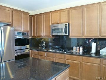3rd image of 19383 Aspenleaf Dr