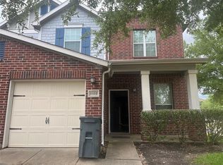 8102 Barnes Ridge Ln, Houston, TX 77072