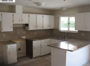 26 Castle Ct, Bay Point, CA 94565