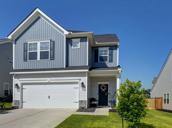 1048 Woodcreek Farms Rd, Elgin, SC 29045