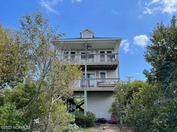 7322 10th Avenue, North Topsail Beach, NC 28460