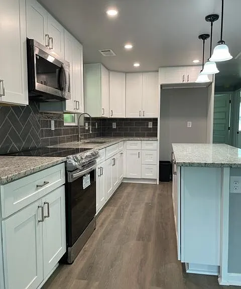 Refrigerator can be provided, if needed. (Photos from 2023 renovation)