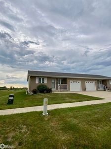 135 W Cardinal St, Garner, IA, 50438