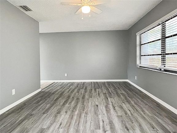 4th image of 7760 54th St N