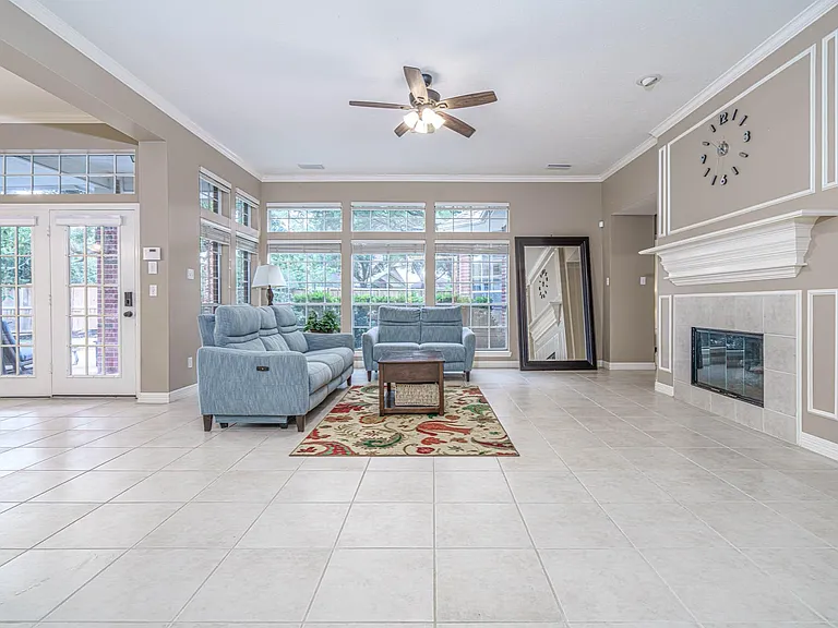 5415 Emerald Brk — Photo 22