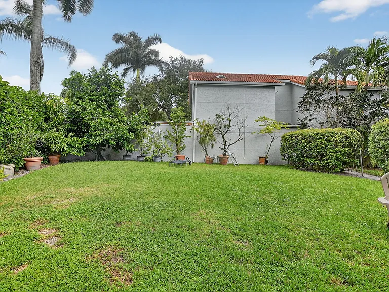 20803 Cabrillo Way — Photo 32